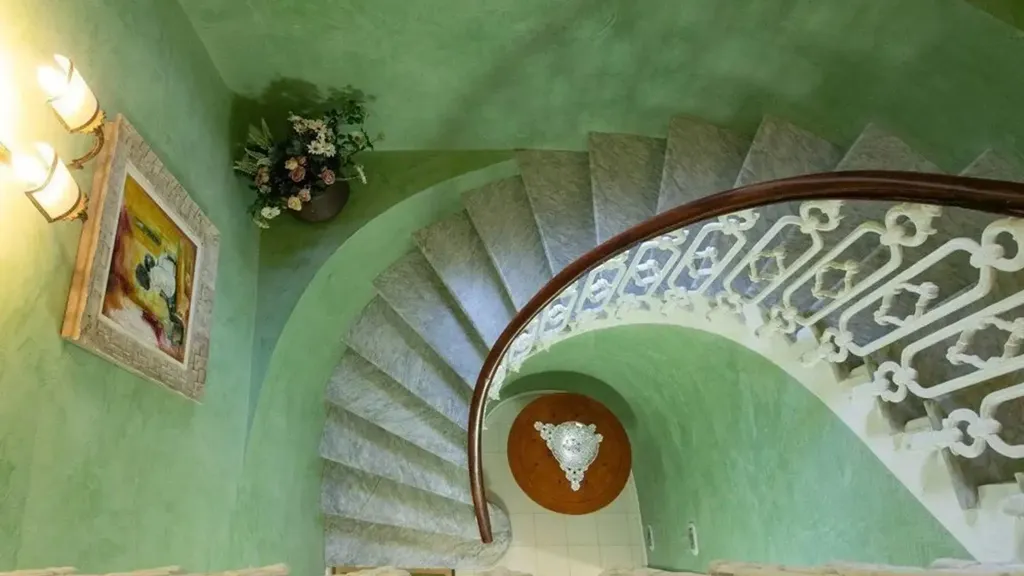Toad - Historic Villa with Pool in Porto Azzurro