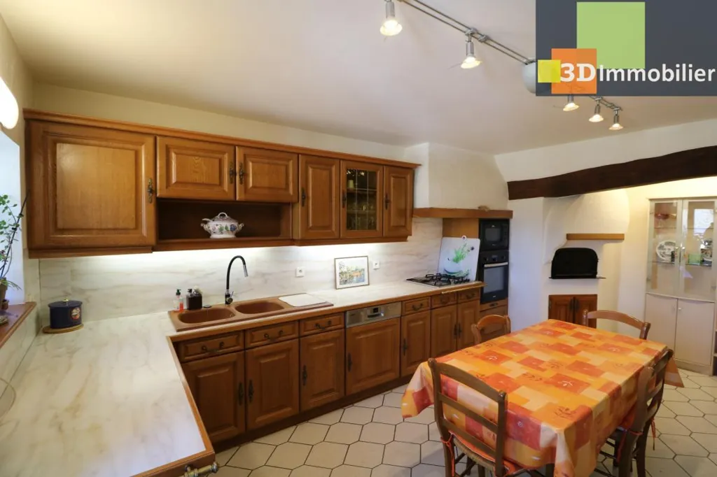 Cuisine - Maison Vigneronne avec Jardin à Domblans