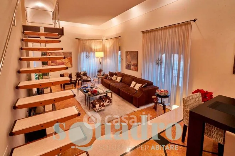 Elutuba - Prestigious Attico with Piazza View in Forlì
