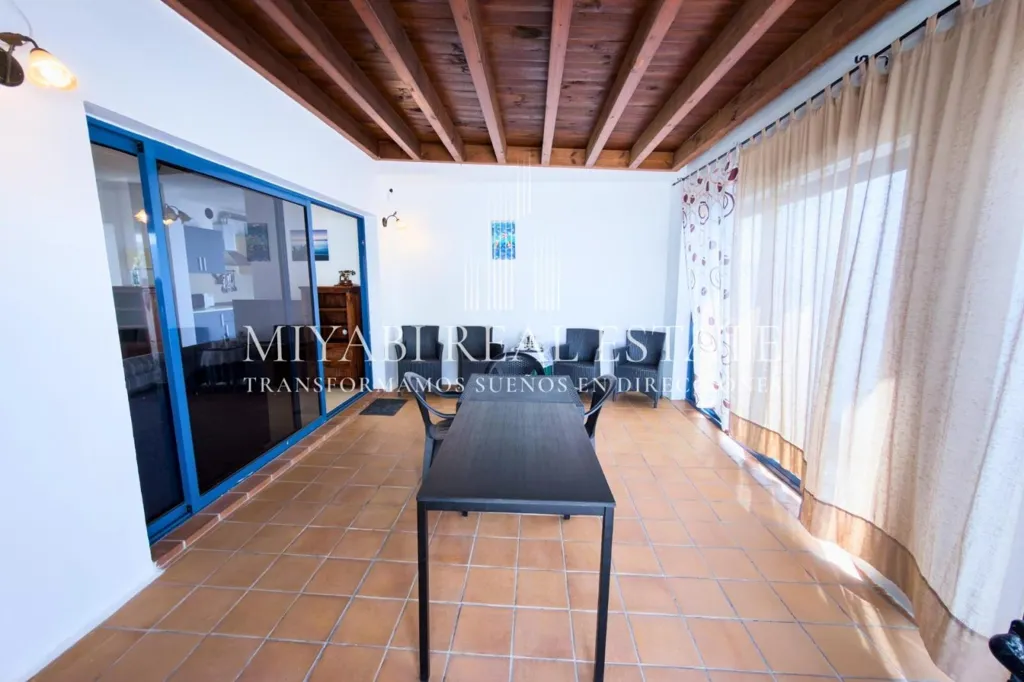 Terrazza - Bungalow with Pool and Studio in Playa Blanca