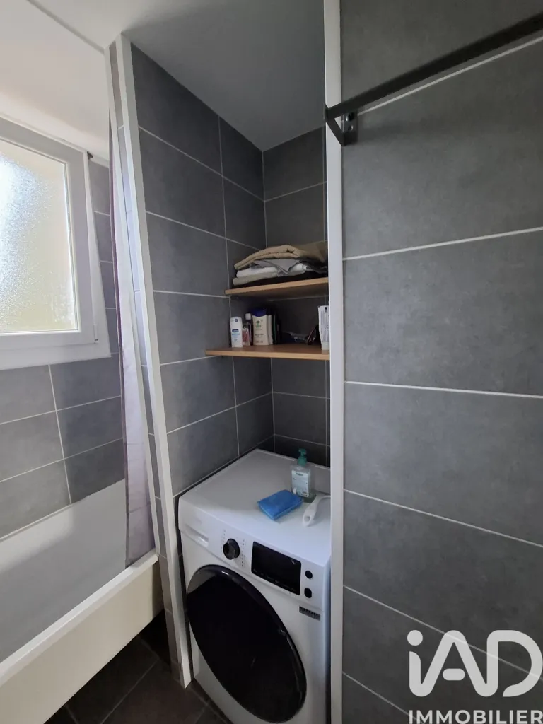Salles de bain - Appartement T2 Rénové dans Résidence Calme à Beauvais