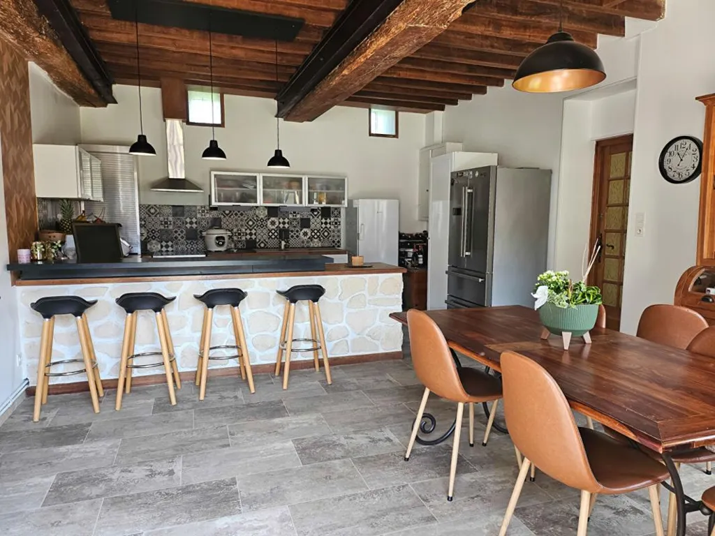 Salle à manger - Corps de Ferme avec Dépendances et Box à Compiègne