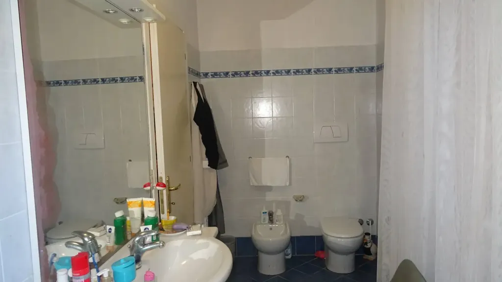 Bagni - Villa panoramica con giardino a Montespertoli