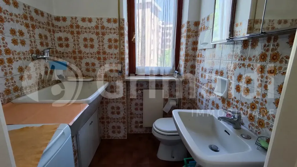 Salles de bain - Apartment with Balcony in Piacenza