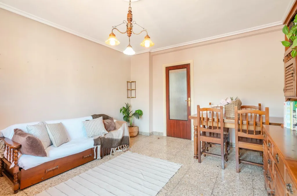 Elutuba - Penthouse with Two Terraces in Mieres