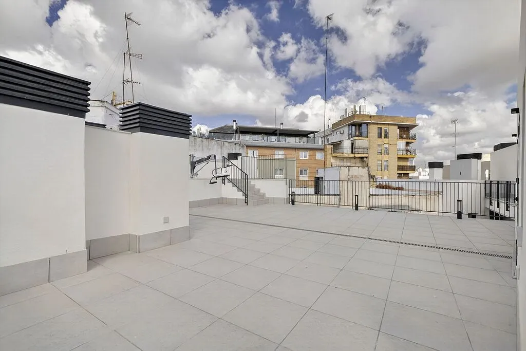 Terrasse - New Flat with Pool in Triana, Sevilla