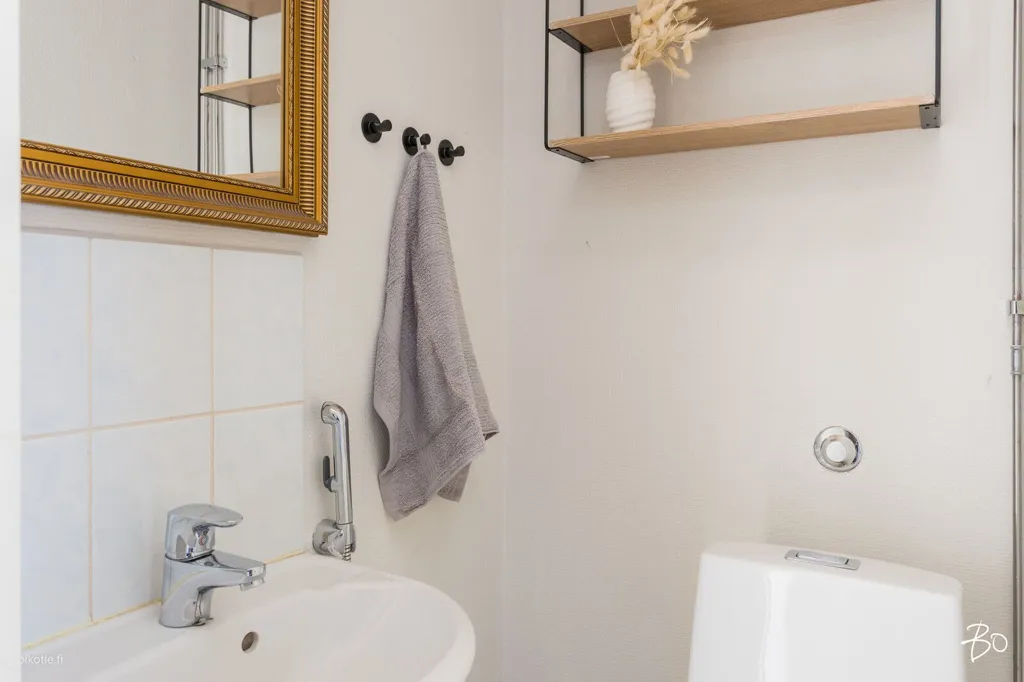 Bagni - Modern Flat with City Views in Nummi, Turku