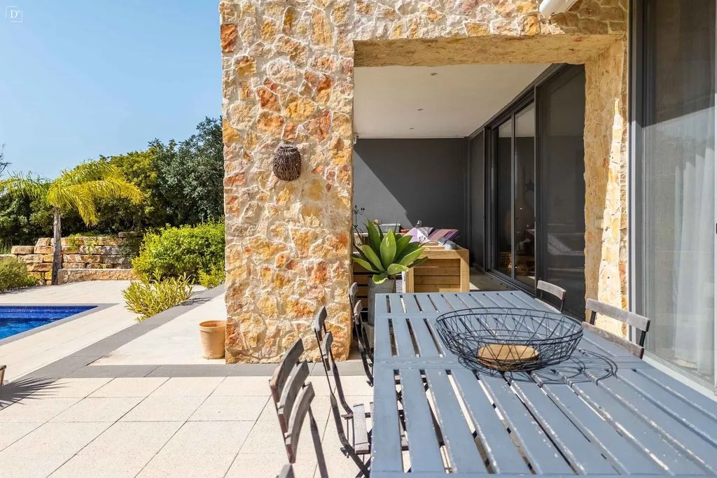 Piscina - Luxury Villa with Sea View in Olhão