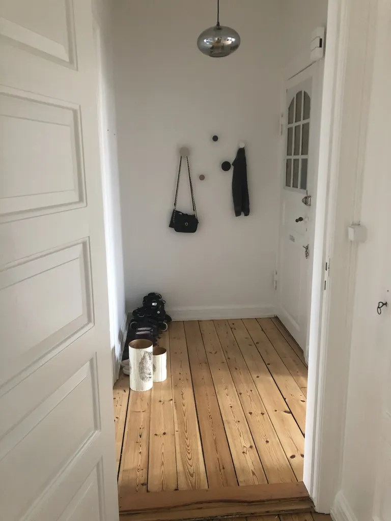 Hallway - Renovated 2-Bed Flat in Old Town Middelfart