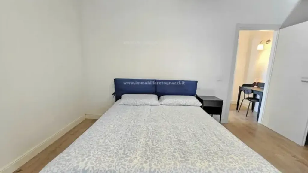 Chambres - Rustic Bilocale with Private Parking in Certaldo Centre