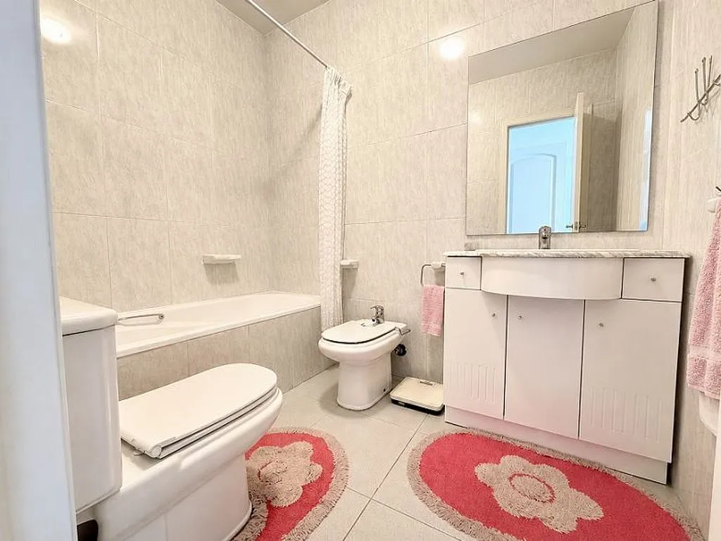 Salles de bain - Apartment with Pool and Sea View in Mascarat