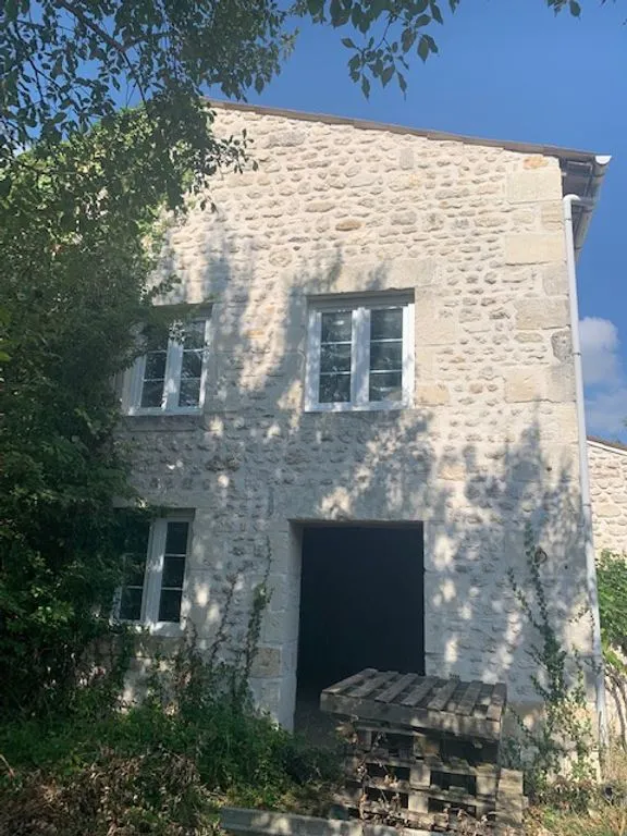 Välivaade - 11 Traditional Stone Houses in Charente Region