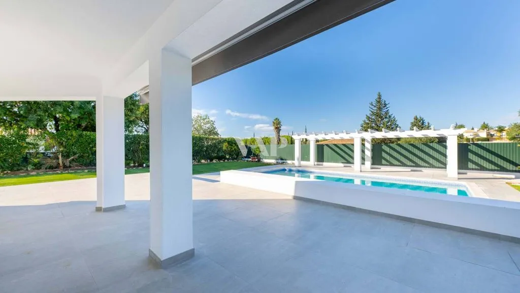 Terrasse - Renovated Villa with Pool in Vilamoura