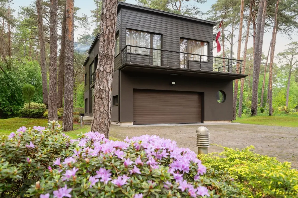 5-room house in Rīga