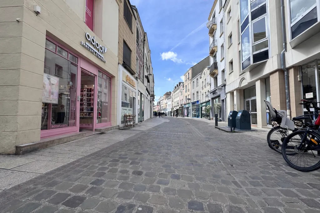 Välivaade - City Centre Apartment with Parking in Chartres