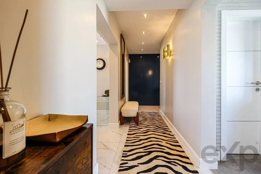 Entrée - Luxury Penthouse with Panoramic Views in Portimão