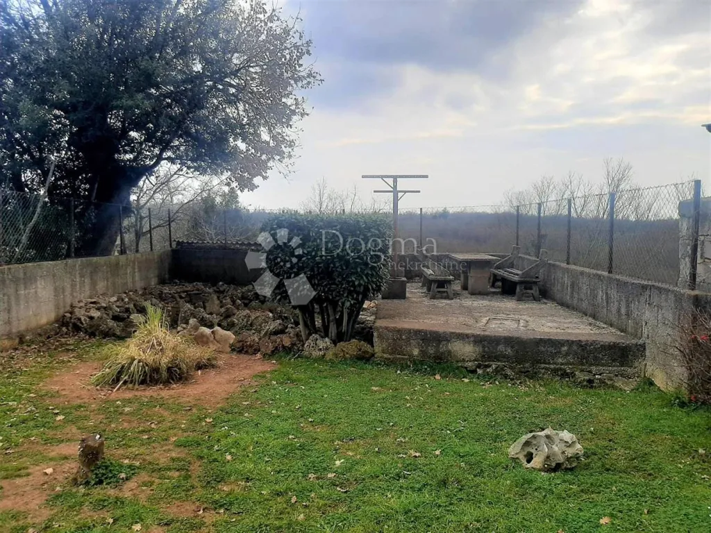 Giardino - Two Renovated Istrian Houses in Marčana