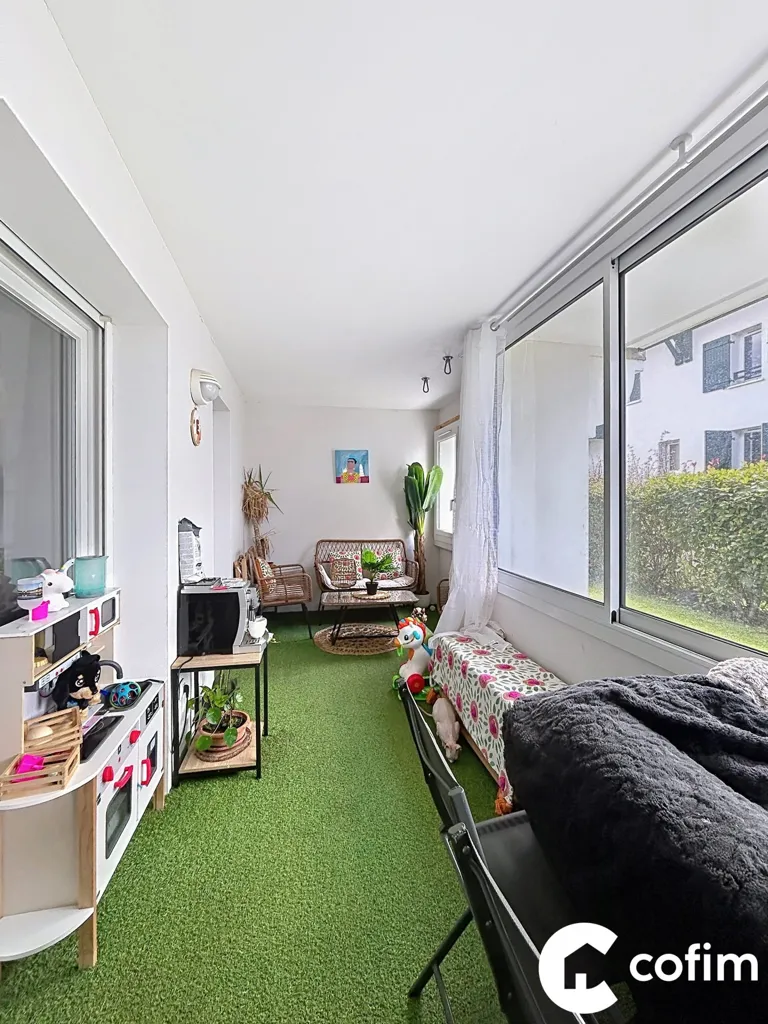 Chambres - Appartement T3 avec Loggia à Saint-Pierre-d'Irube