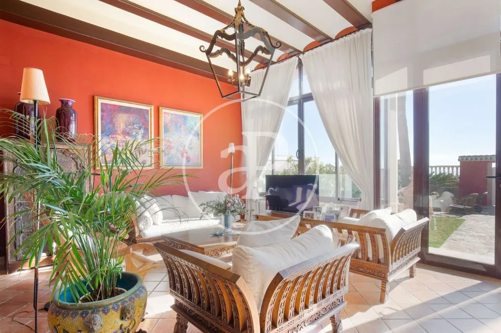 Séjour - Luxury Villa with Seafront Views in Burriana