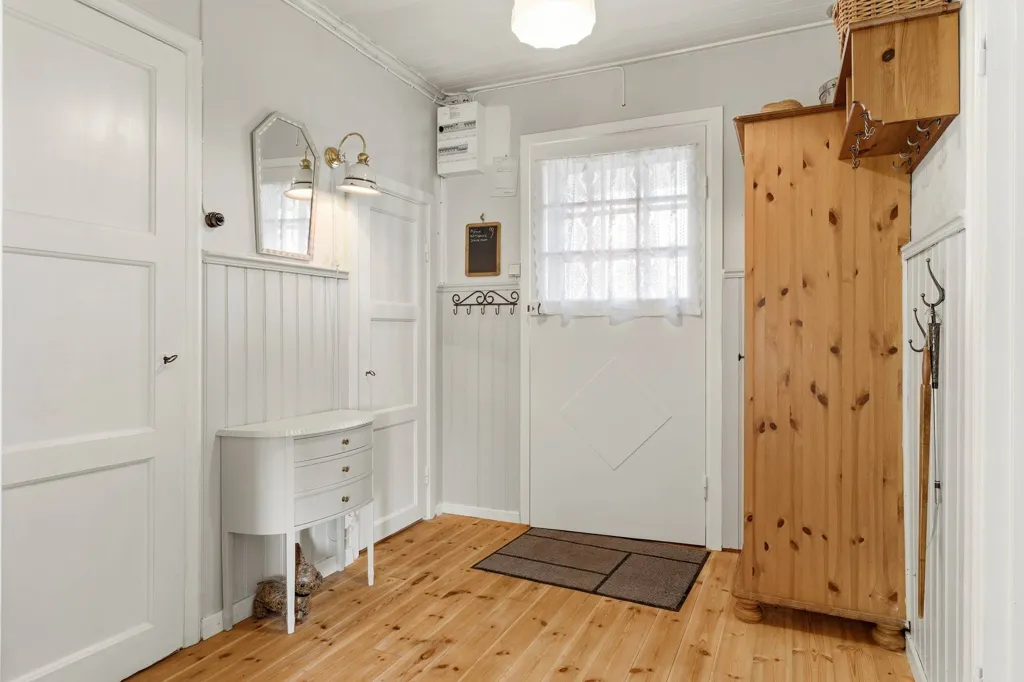 Ingresso - Charming Cottage with Garden near Nyköping