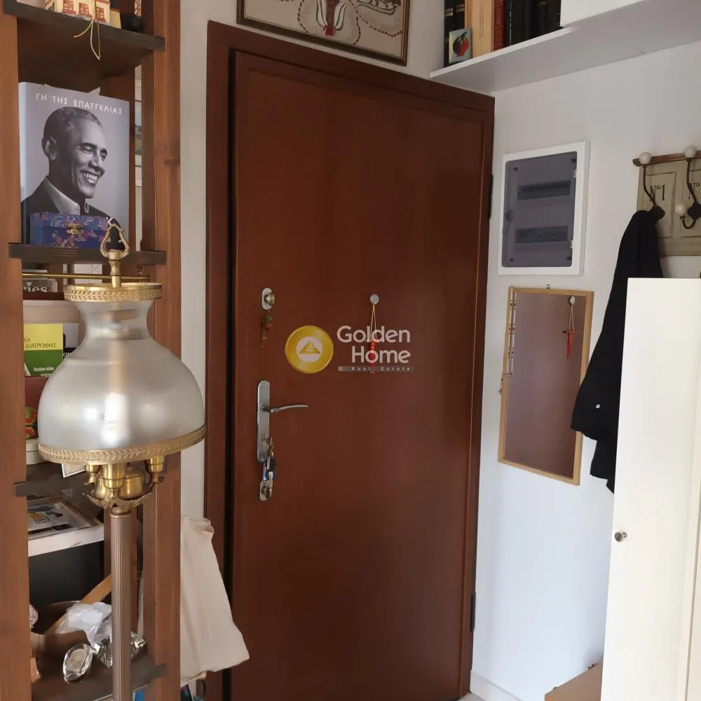 Esik - Renovated Flat with Balcony in Athens Centre