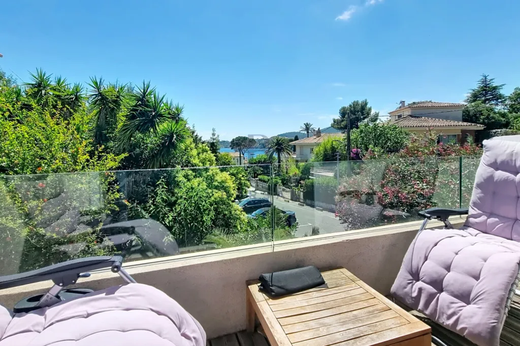 Balcone - Apartment with Sea View near Agay