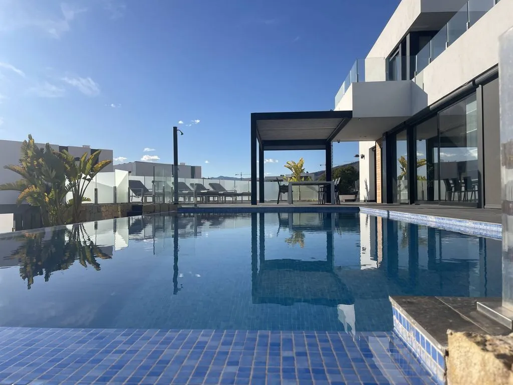 Piscine - Luxury Villa with Sea View in Finestrat