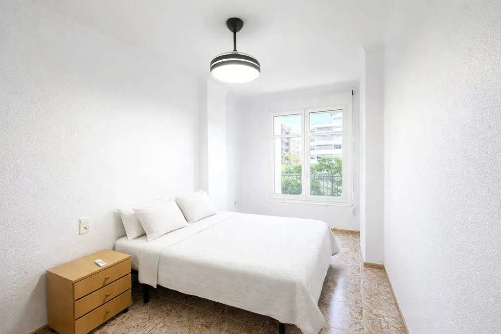 Bedrooms - Señorial Flat near Plaza España, Valencia