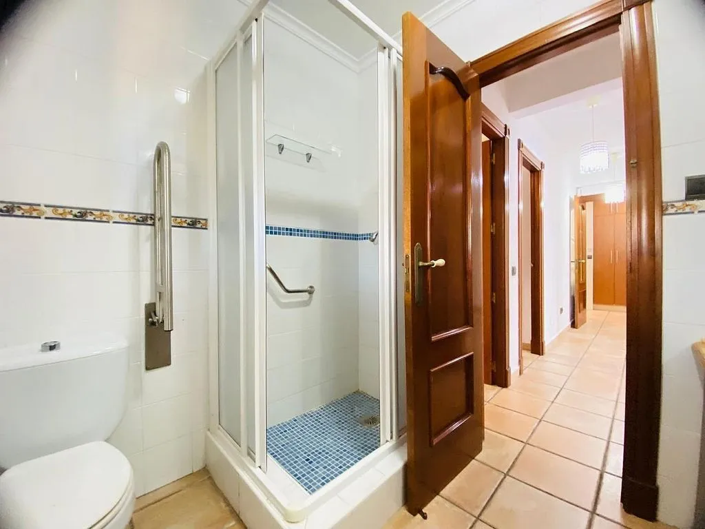 Salles de bain - Luxury Villa with Pool in Playas de Orihuela