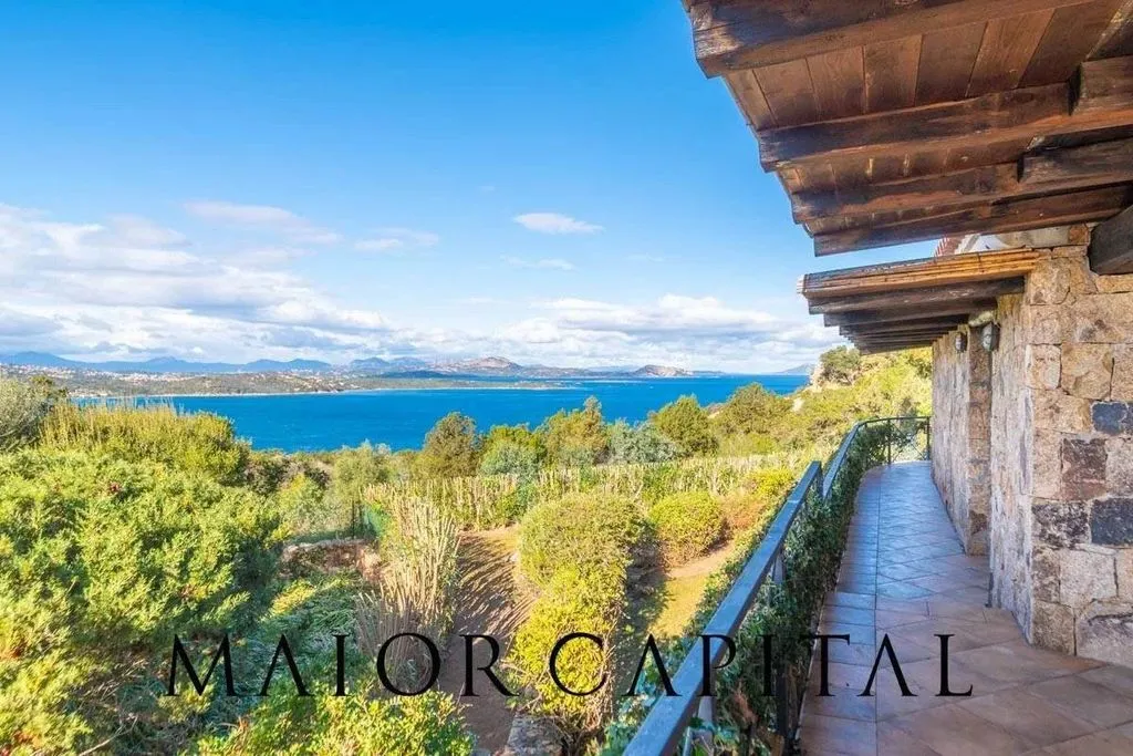 Terrass - Luxury Villa with Sea View in San Teodoro