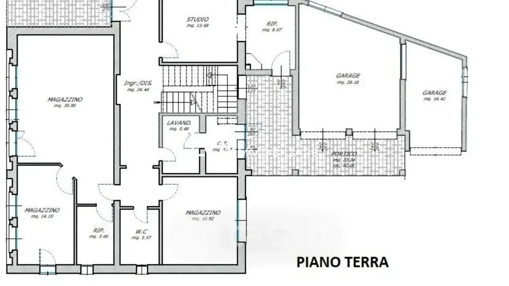 Plan - Villa with Garden in Spresiano