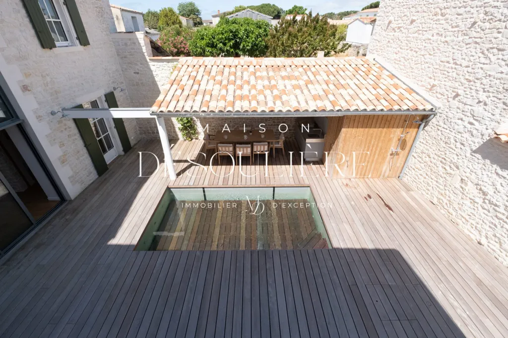 Bassein - Chic Château with Pool in La Noue