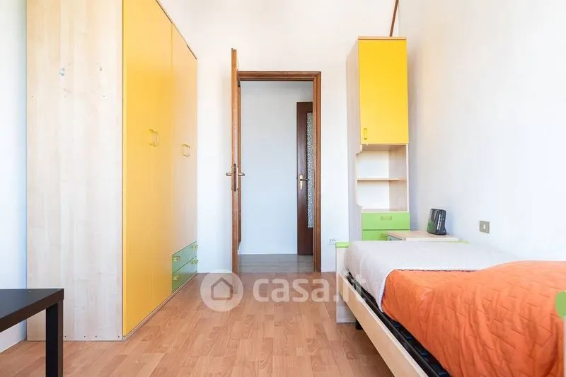 Chambres - Apartment with Balcony and Garage in Voghera
