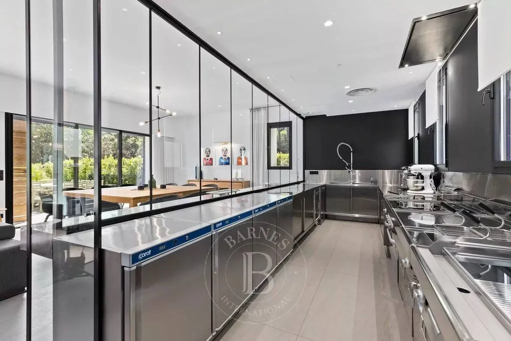 Cuisine - Villas Modernes avec Vue sur la Mer à Cannes