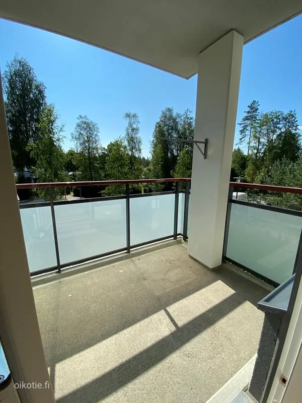 Balcon - Modern Flat with Balcony in Nurmijärvi