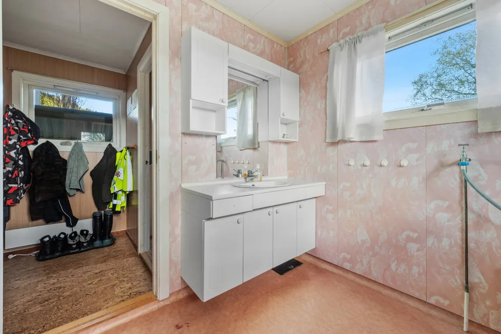 Salles de bain - Large Garden House in Hoston