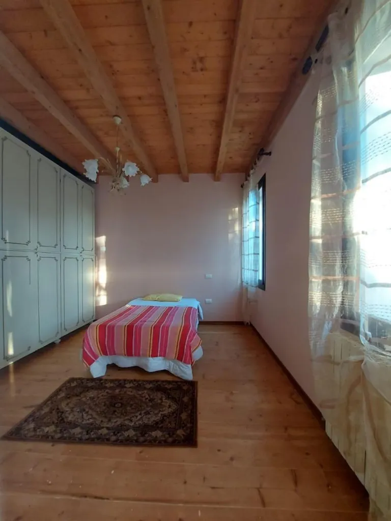 Magamistoad - Contemporary Villa with Private Garden in Lusia