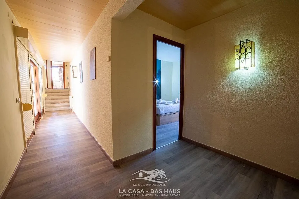 Entrée - Chalet with Sea View and Pool in Serra Brava