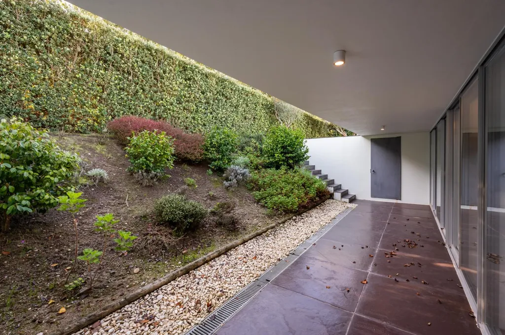 Aed - Contemporary Villa with Golf Course in Bom Sucesso
