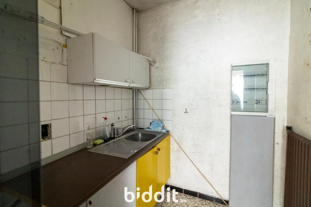 Köök - Renovatable House with Garage in Hasselt