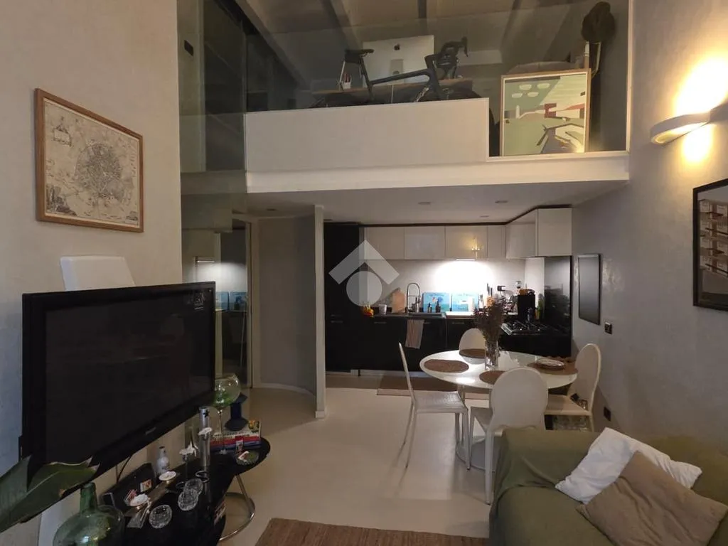 Elutuba - Retro Loft with Garden View in Milan