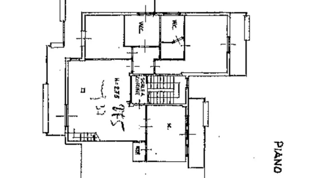 Plaan - Attico with Terrace in Empoli