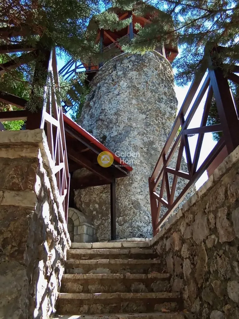Rooms - Villa with Mountain View in Amfissa
