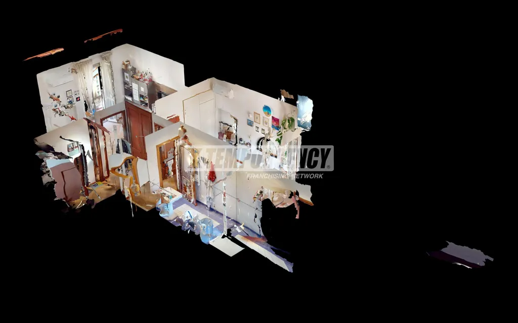 Plaan - Bright Apartment with Metro Access in Turin