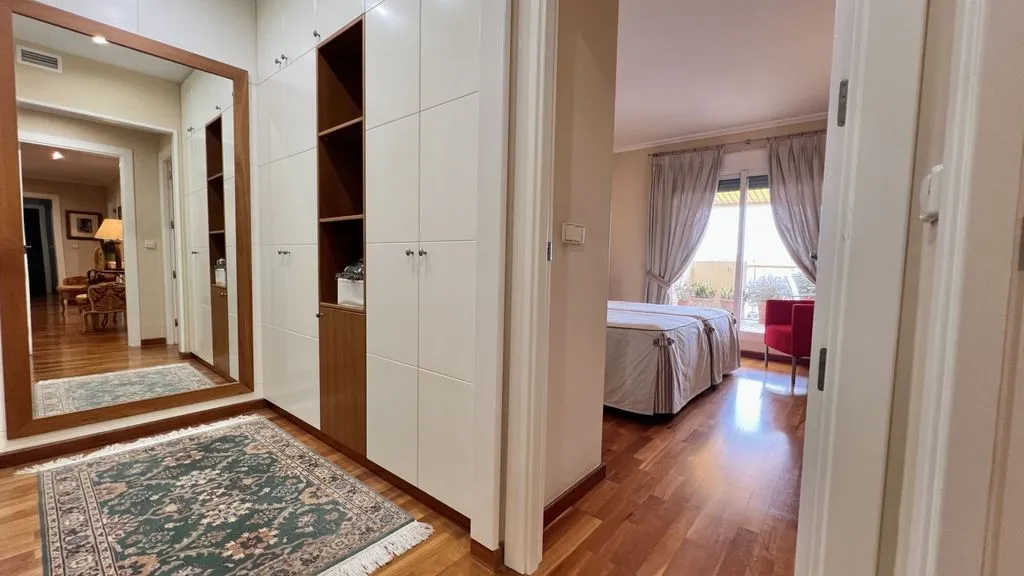 Pièces - Luxury Penthouse with Rooftop Pool in Denia