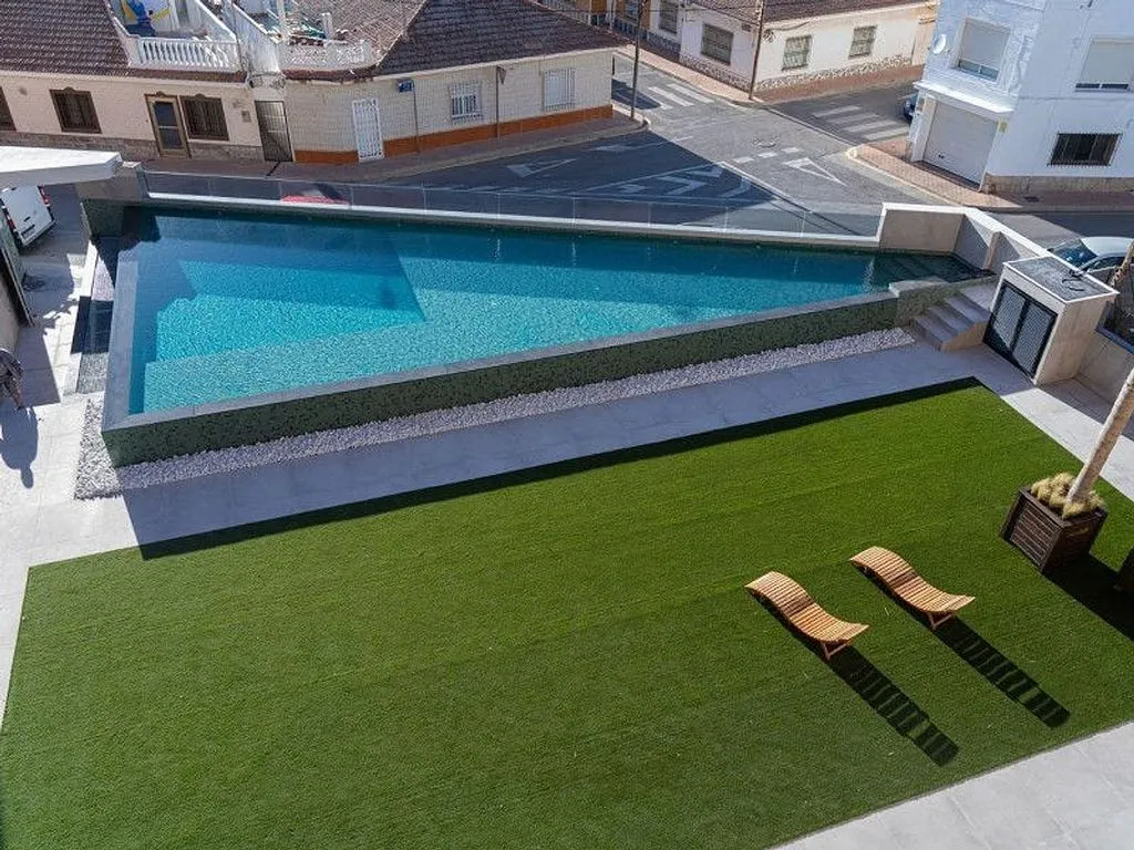 pool_area