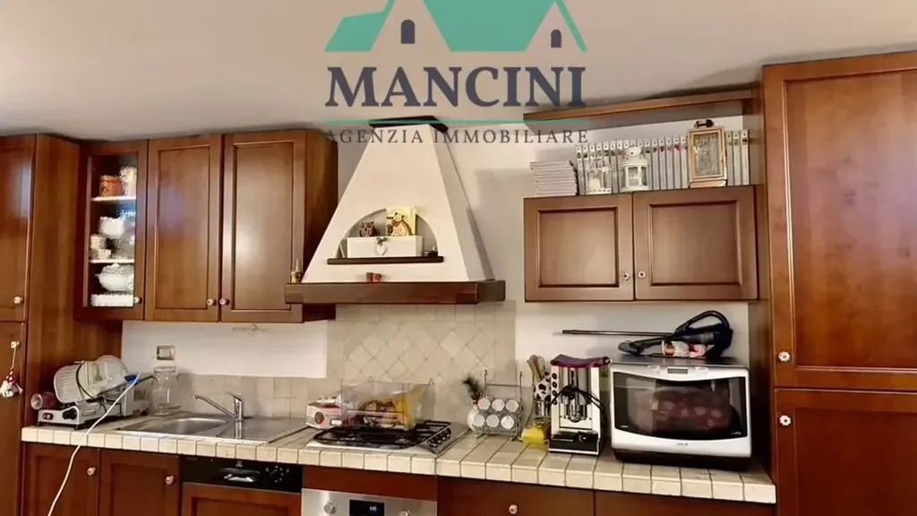 Cuisine - Independent House with Garden in Jesi