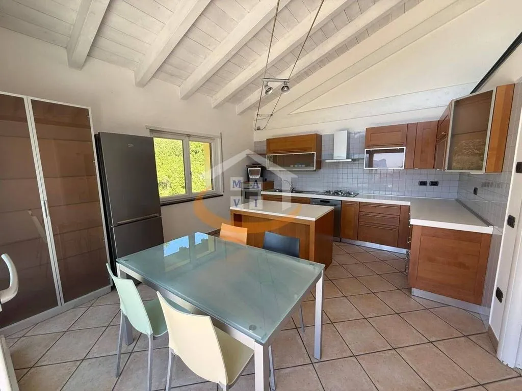 Cuisine - Luxury Penthouse with Lake View in Nago-Torbole