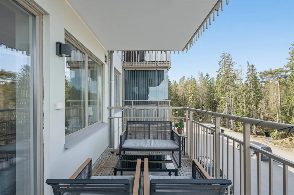 Balcone - Modern Flat with Balcony in Fullerö