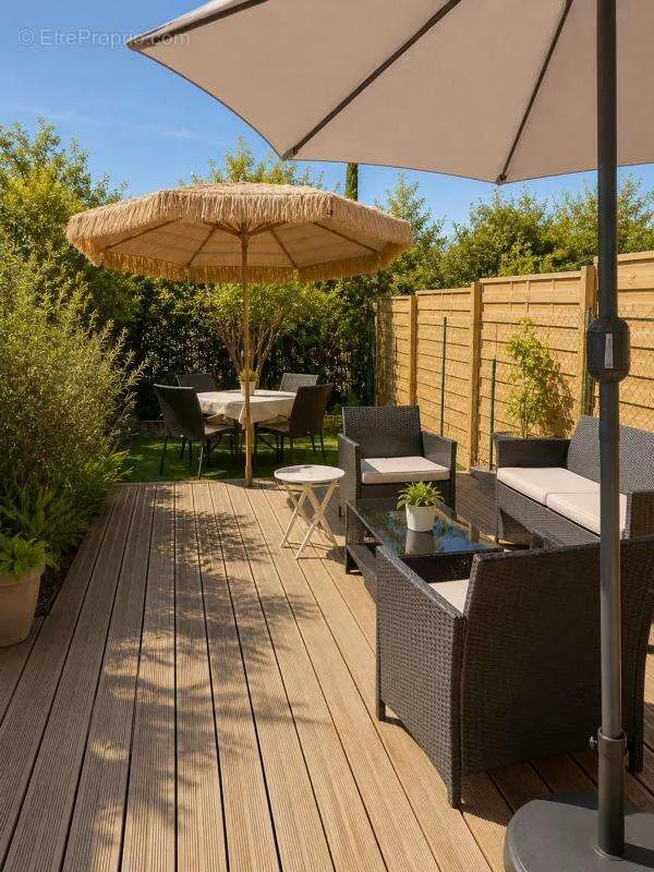 Terrasse - Maison Mitoyenne avec Jardin à Montpellier